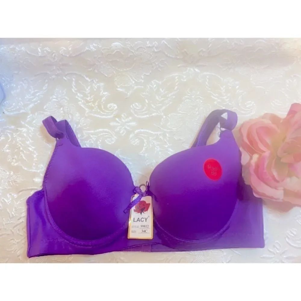 💥Lacy push up sexy bra Assorted colors 36B